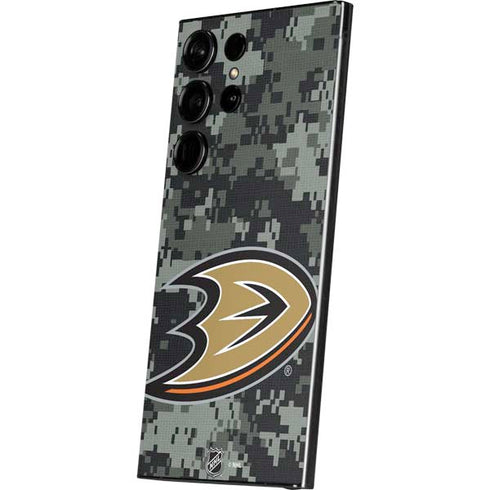 NHL Anaheim Ducks Camo Galaxy S25 Ultra Skin